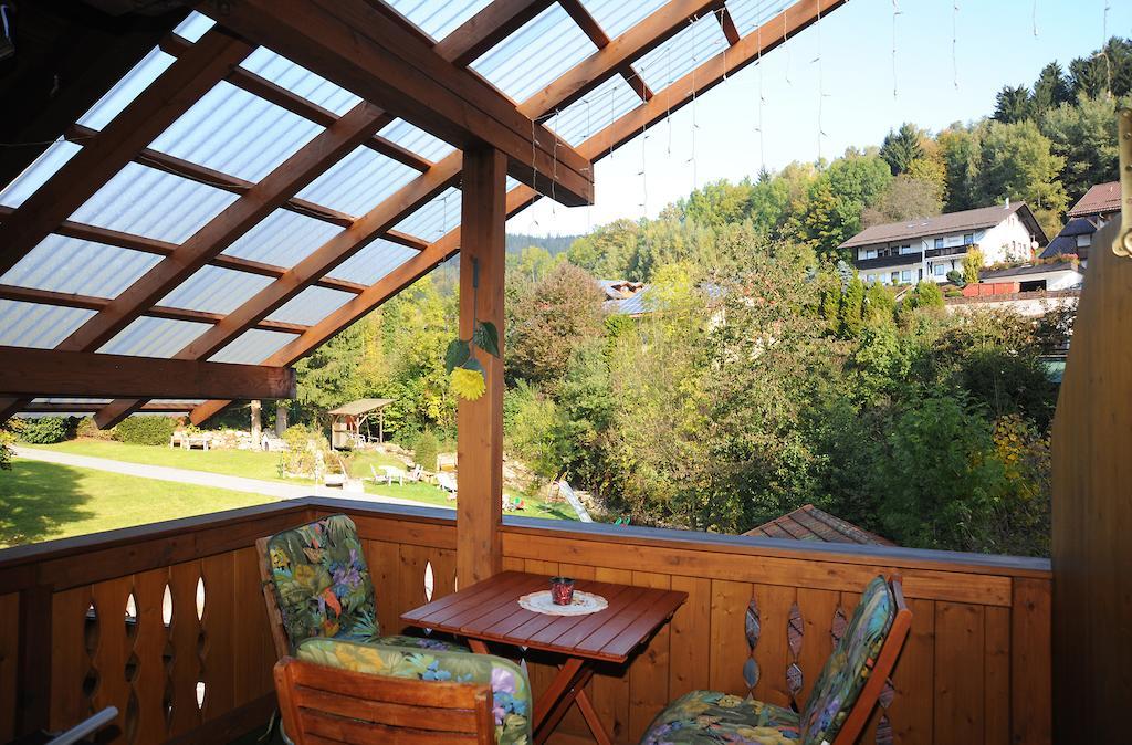Maurer Ferienwohnungen Bodenmais Ruang foto
